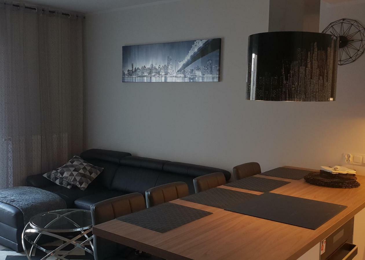 Apartament New York Rozana 19 Познан Екстериор снимка