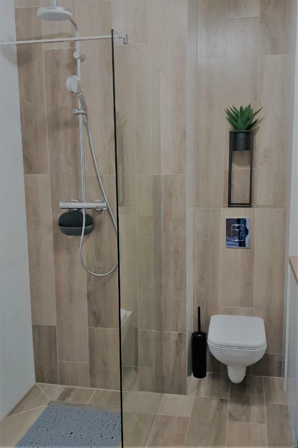 Apartament New York Rozana 19 Познан Екстериор снимка